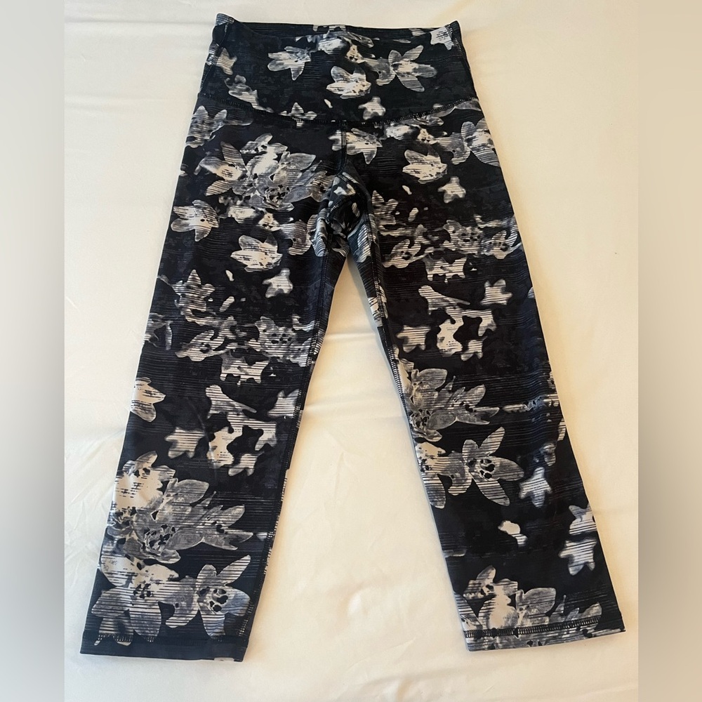 Old Navy Active Black & White Leggings